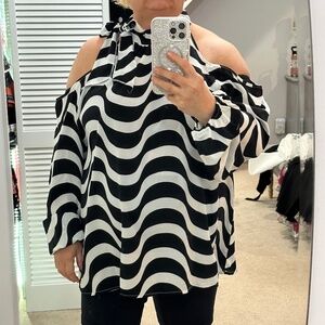 Sexy Cold-Shoulder blouse with tie neck Women’s Plus 2x-3x